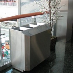 STOCKHOLM A Insula pentru colectare selectiva, inox, 3x55L STOCKHOLM A Insula pentru colectare selectiva, inox, 3x55L