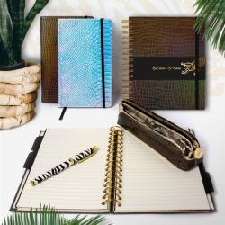 Agenda cu spirala si separatoare Pukka Pads Wild Crocodile, A5 dictando, 160 pag hartie 90 g, coperti tari Agenda cu spirala si separatoare Pukka Pads Wild Crocodile, A5 dictando, 160 pag hartie 90 g, coperti tari