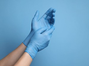 Importanța mănușilor de unică folosință și unde să le folosim Importanța mănușilor de unică folosință și unde să le folosim