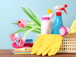 Curățenia de primăvară bate la ușă! Pregătește-te cu produse profesionale care să-ți facă munca mai ușoară! Curățenia de primăvară bate la ușă! Pregătește-te cu produse profesionale care să-ți facă munca mai ușoară!