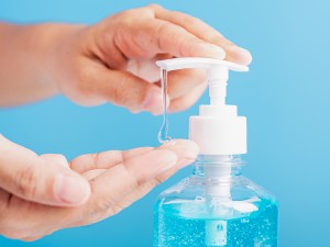 Descoperă soluțiile profesionale de curățare și igienizare a mainilor Descoperă soluțiile profesionale de curățare și igienizare a mainilor