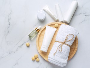 Consumabile și accesorii hoteliere pentru un maxim de confort și wellbeing Consumabile și accesorii hoteliere pentru un maxim de confort și wellbeing