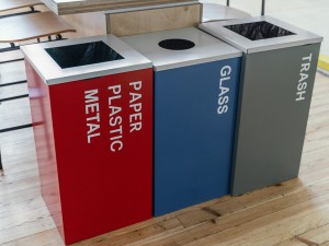 Cum alegem coșul de gunoi potrivit? Cum alegem coșul de gunoi potrivit?