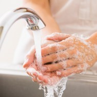 Dezinfectant maini ultra-protector cu pielea KLINSAFE 1000 ML