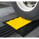 Limitator de viteza cu trecere pentru cabluri, 5 canale, 90 x 50 x 5,5cm Limitator de viteza cu trecere pentru cabluri, 5 canale, 90 x 50 x 5,5cm