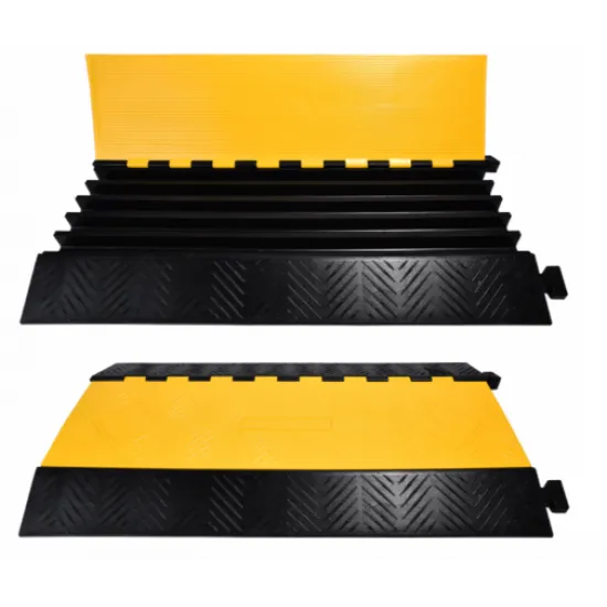 Limitator de viteza cu trecere pentru cabluri, 5 canale, 90 x 50 x 5,5cm Limitator de viteza cu trecere pentru cabluri, 5 canale, 90 x 50 x 5,5cm